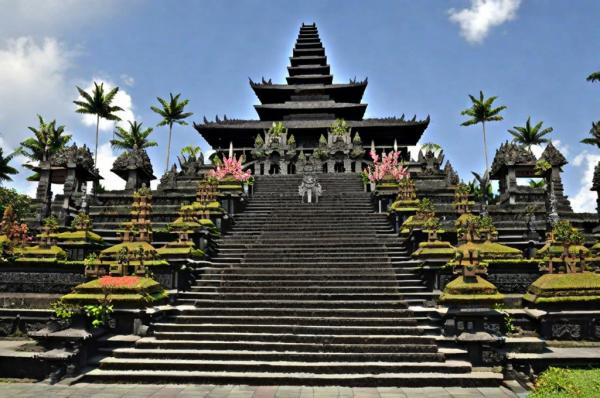 Photo du temple de Besakih à Bali Photo du temple de Besakih