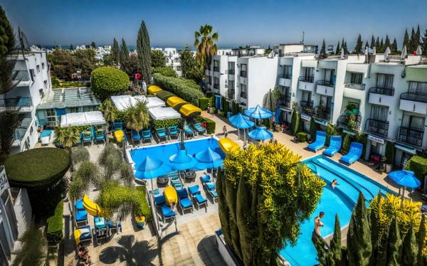 Photo de Anemi Hotel Apartments