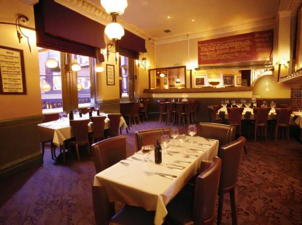 Photo de Le Petit Paris