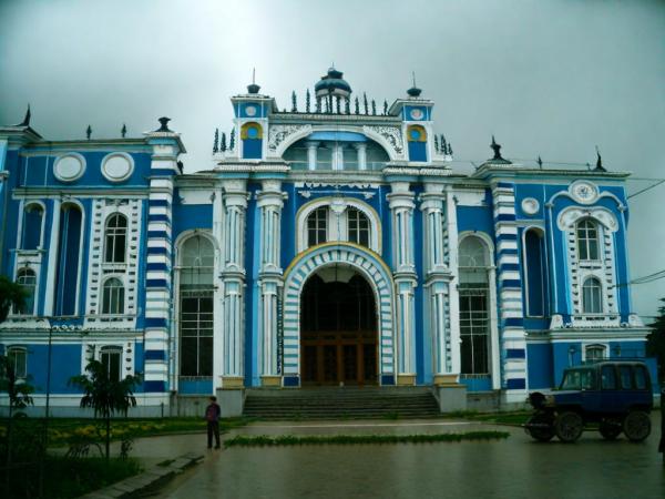 Le bâtiment de la gare de Stavropol photo